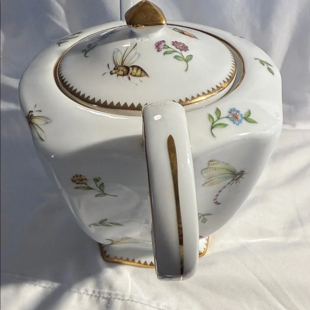 Elegant  Godinger Primavera White Teapot with Gold Accents and Nature Design